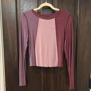 Colorblock Long Sleeve Top